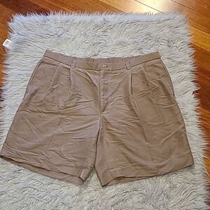 Ben Hogan mens‎ tan suade soft golf shorts size 42